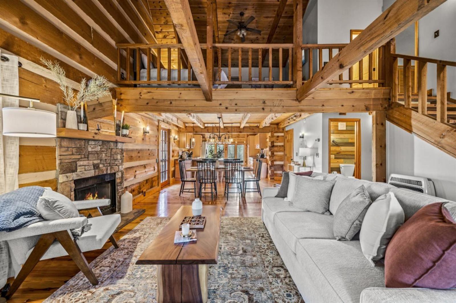 Hidden Star Hideaway-Blackberry Farm-Smoky Mtn Nat Park-Hot Tub- Fire Pit- Fenced Yard- Pet Friendly Walland Habitación foto